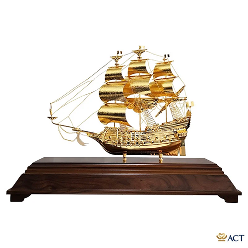 Thuyền buồm mạ vàng 24K - Chi Nhánh Hồ Chí Minh - Công Ty TNHH V&T GOLD Việt Nam